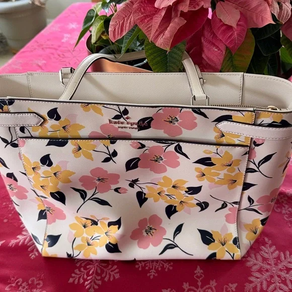 Kate Spade Pink and Yellow Floral Tote zipper interior padded large compartment - Picture 14 of 14